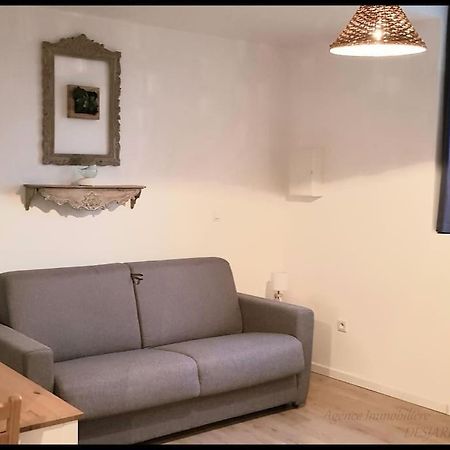Le Barrage Apartment Port-Mort Bagian luar foto